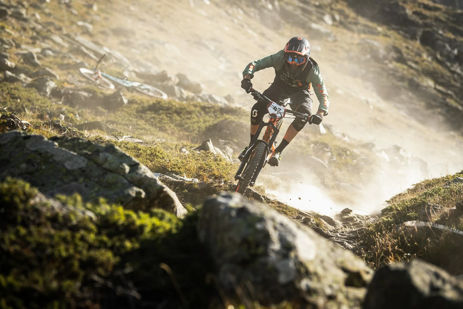 Vendite Copertoni -Vendite Copertoni 72121481 10157263643765211 673931354299170816 n